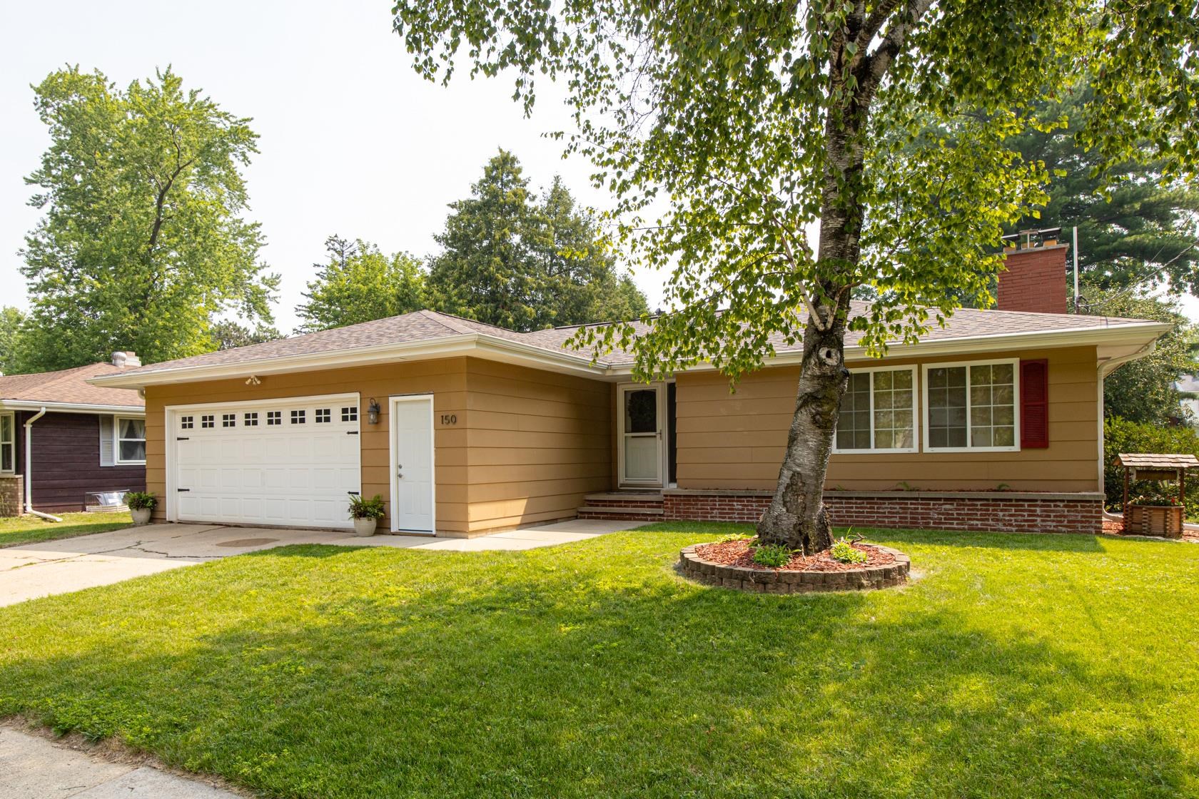 150 South Lee Street Appleton, WI 54915 - Photo 1 of 35