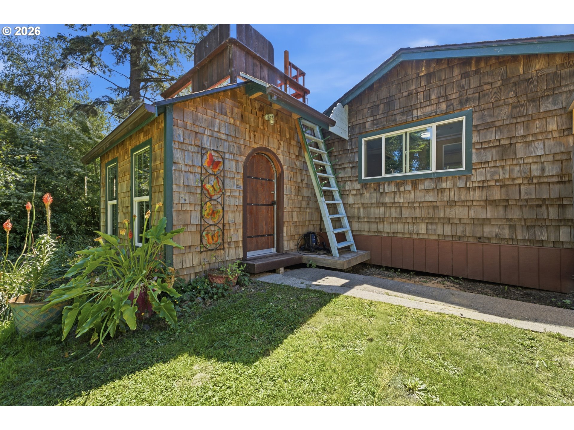 397 Reedsford Road Myrtle Point, OR 97458 - Photo 9 of 46