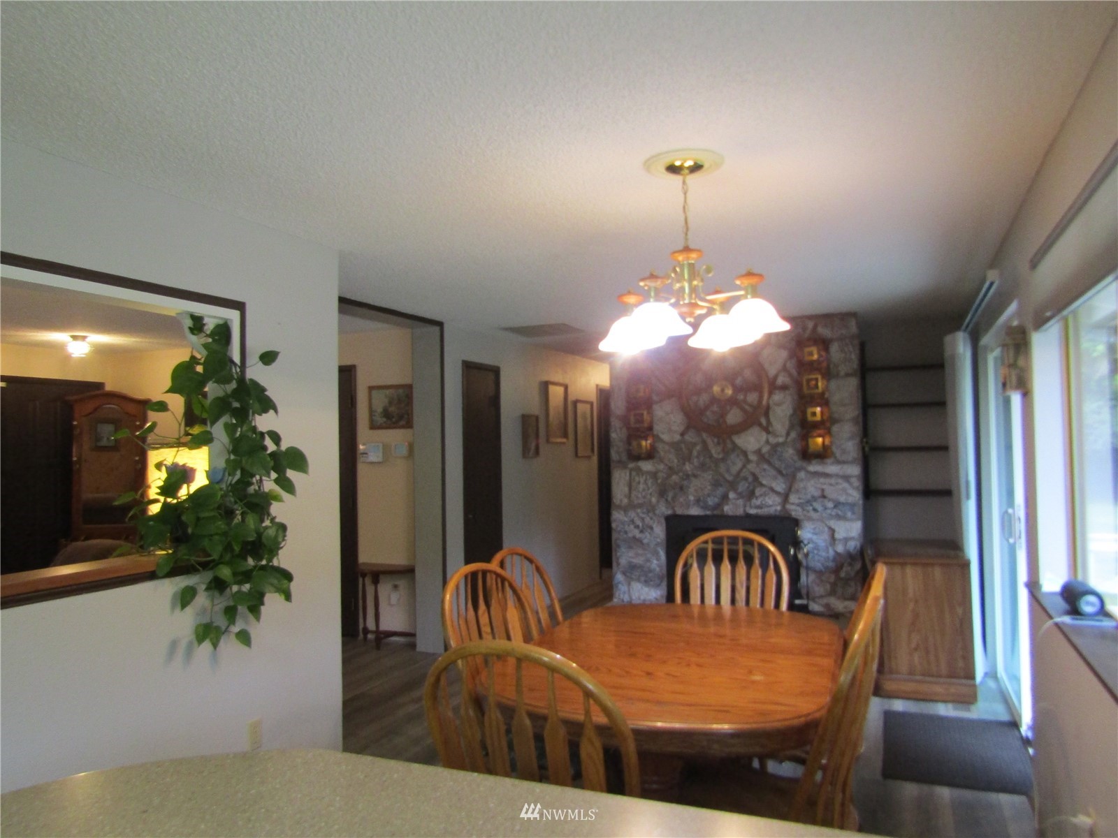 412 Ocean Beach Road Hoquiam, WA 98550 - Photo 12 of 40 Gallery Image 12