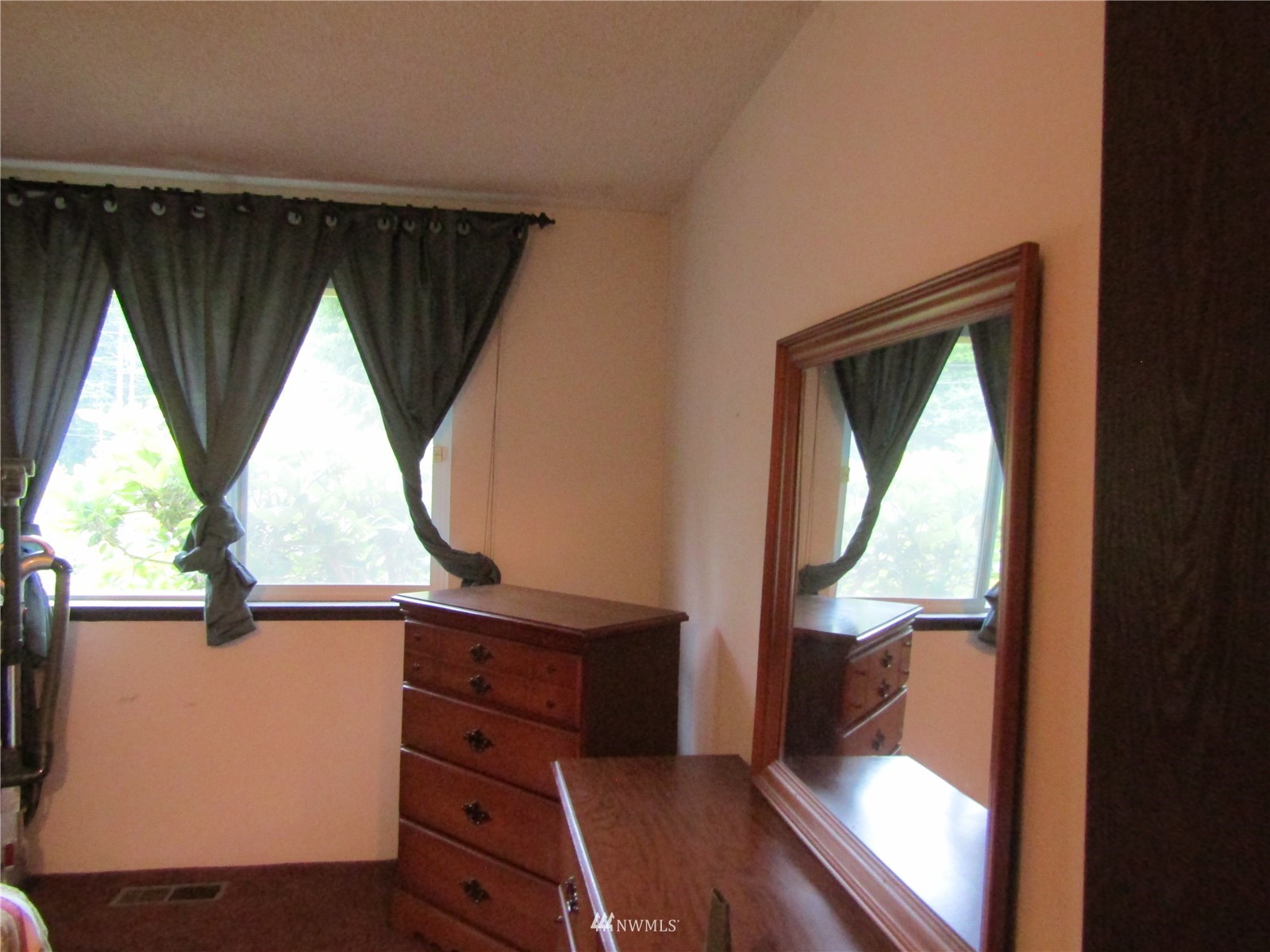 412 Ocean Beach Road Hoquiam, WA 98550 - Photo 24 of 40 Gallery Image 24