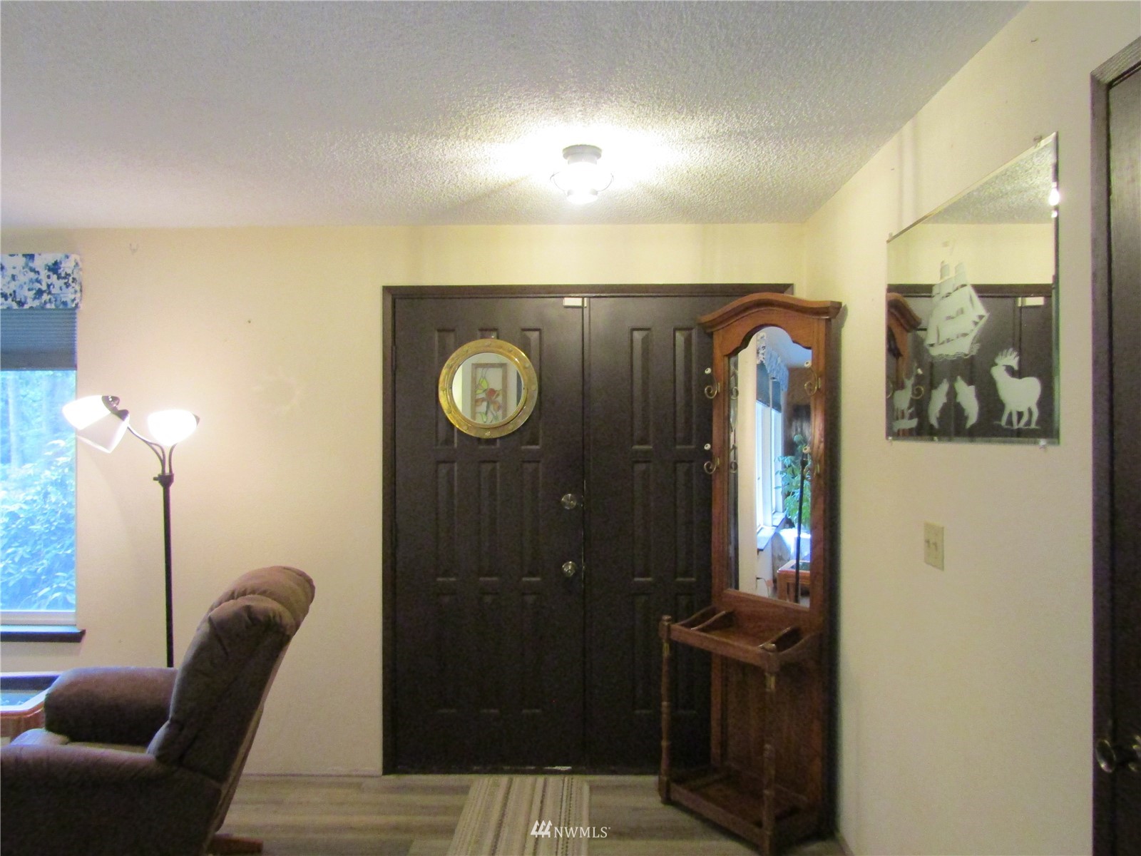 412 Ocean Beach Road Hoquiam, WA 98550 - Photo 4 of 40 Gallery Image 4