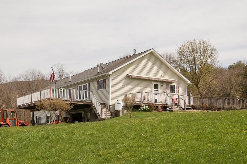 1971 Carlstrom Road Bristol, VT 05443 - Photo 2 of 20