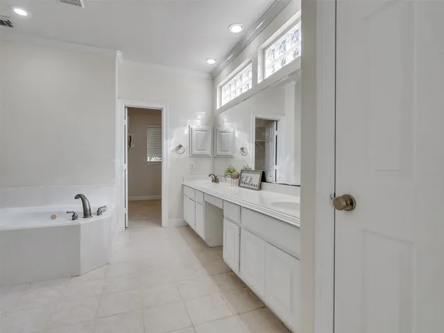 $484,900 | 4810 North Pine Brook Way, Pasadena, TX 77059