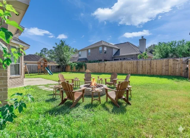 $484,900 | 4810 North Pine Brook Way, Pasadena, TX 77059