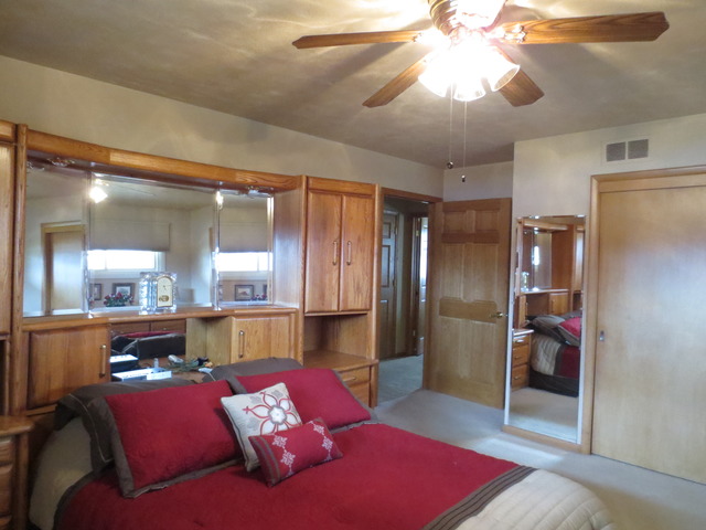 2605 Caton Farm Road Joliet, IL 60435 - Photo 13 of 19