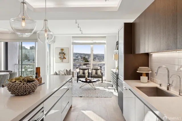 $2,895,000 | 1501 Filbert Street, Unit PH7F, San Francisco, CA 94123