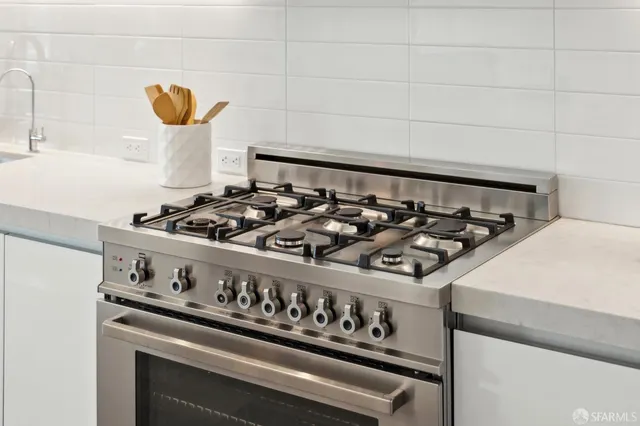 $2,895,000 | 1501 Filbert Street, Unit PH7F, San Francisco, CA 94123