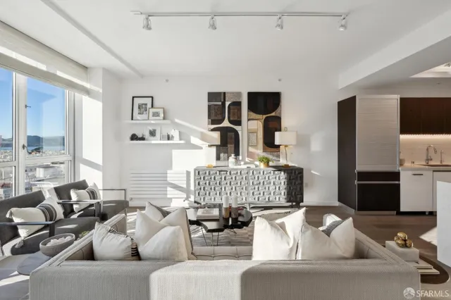 $2,895,000 | 1501 Filbert Street, Unit PH7F, San Francisco, CA 94123