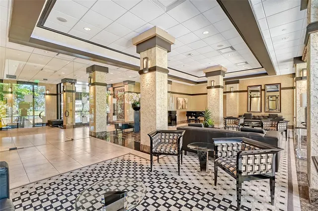 $1,499,900 | 1255 North Gulfstream Avenue, Unit 1101, Sarasota, FL 34236