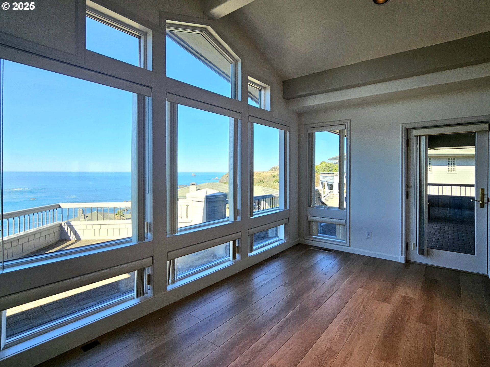 96448 Shorewood Terrace Brookings, OR 97415 - Photo 16 of 48 a view of an entryway with wooden floor