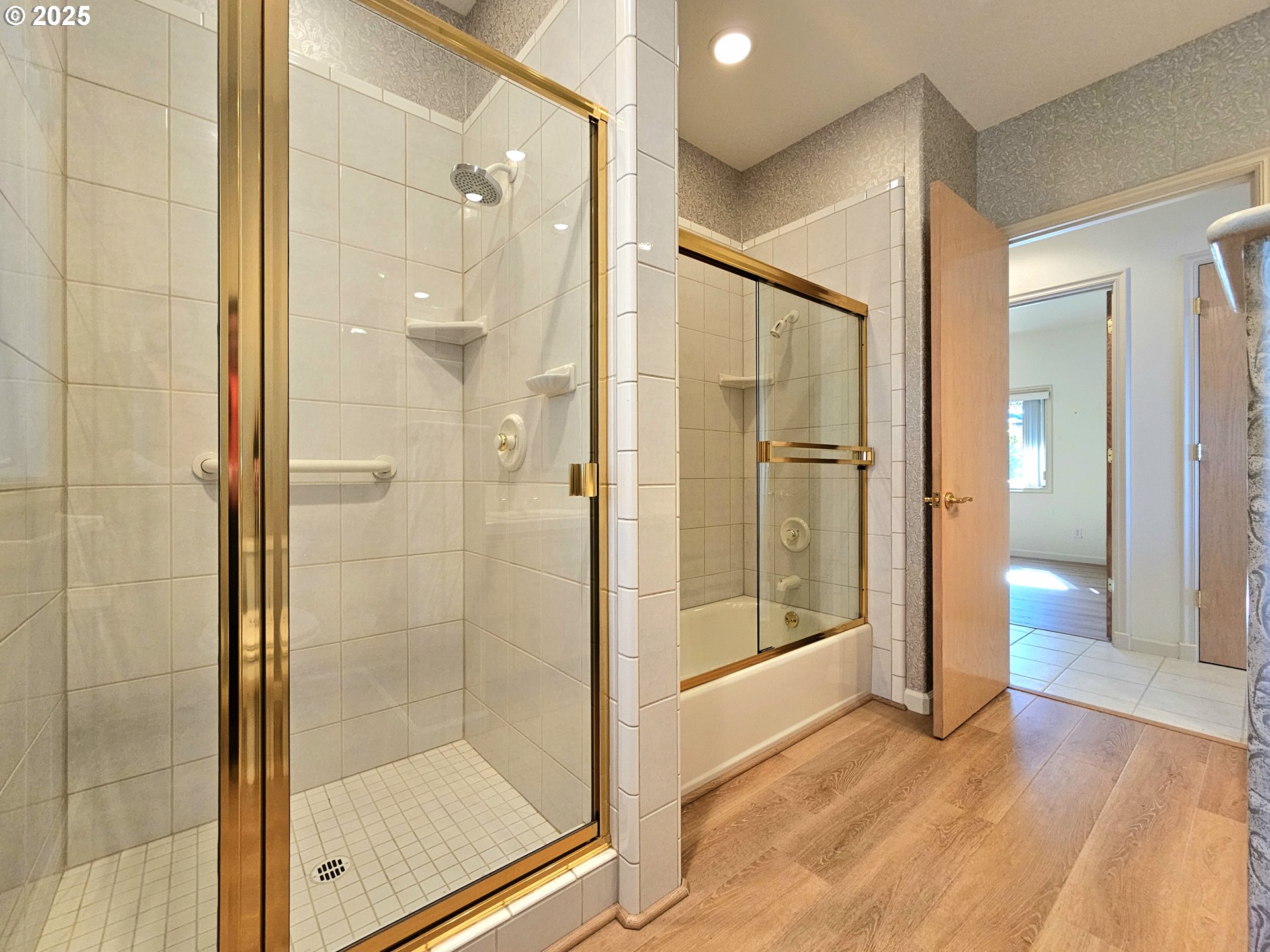 96448 Shorewood Terrace Brookings, OR 97415 - Photo 29 of 48 a bathroom with a glass shower door