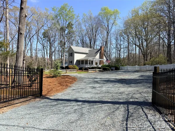 $599,000 | 8003 Pine Oak Road, Waxhaw, NC 28173