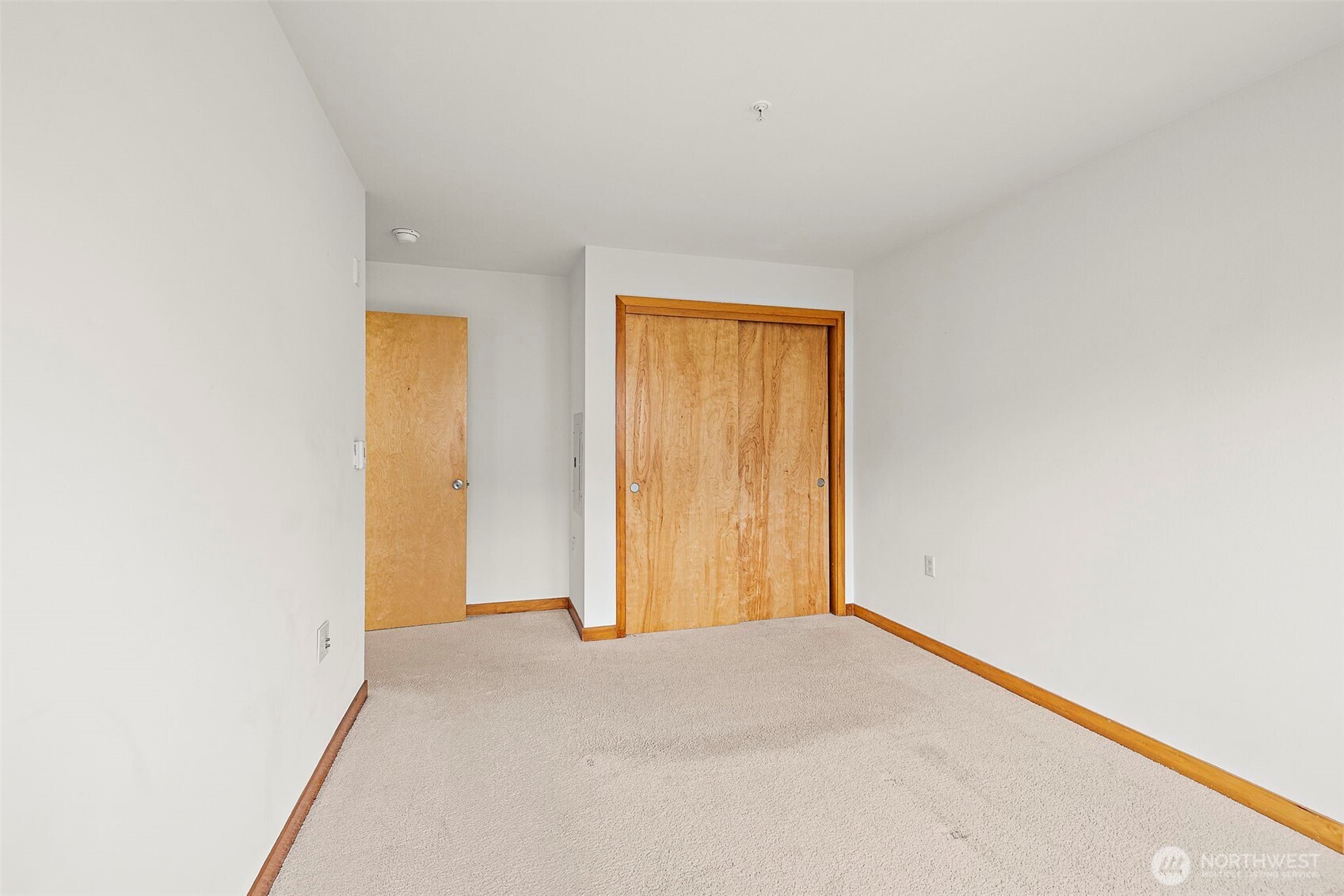 827 Hiawatha Place South, Unit 313 Seattle, WA 98144 - Photo 11 of 25 a view of an empty room