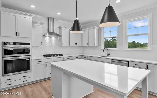 $696,908 | 202 Planters Walk, Hampstead, NC 28443