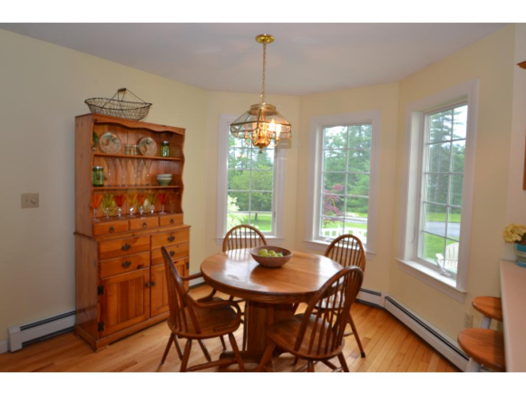 136 Oak Hill Road Barrington, NH 03825 - Photo 13 of 31 Gallery Image 13