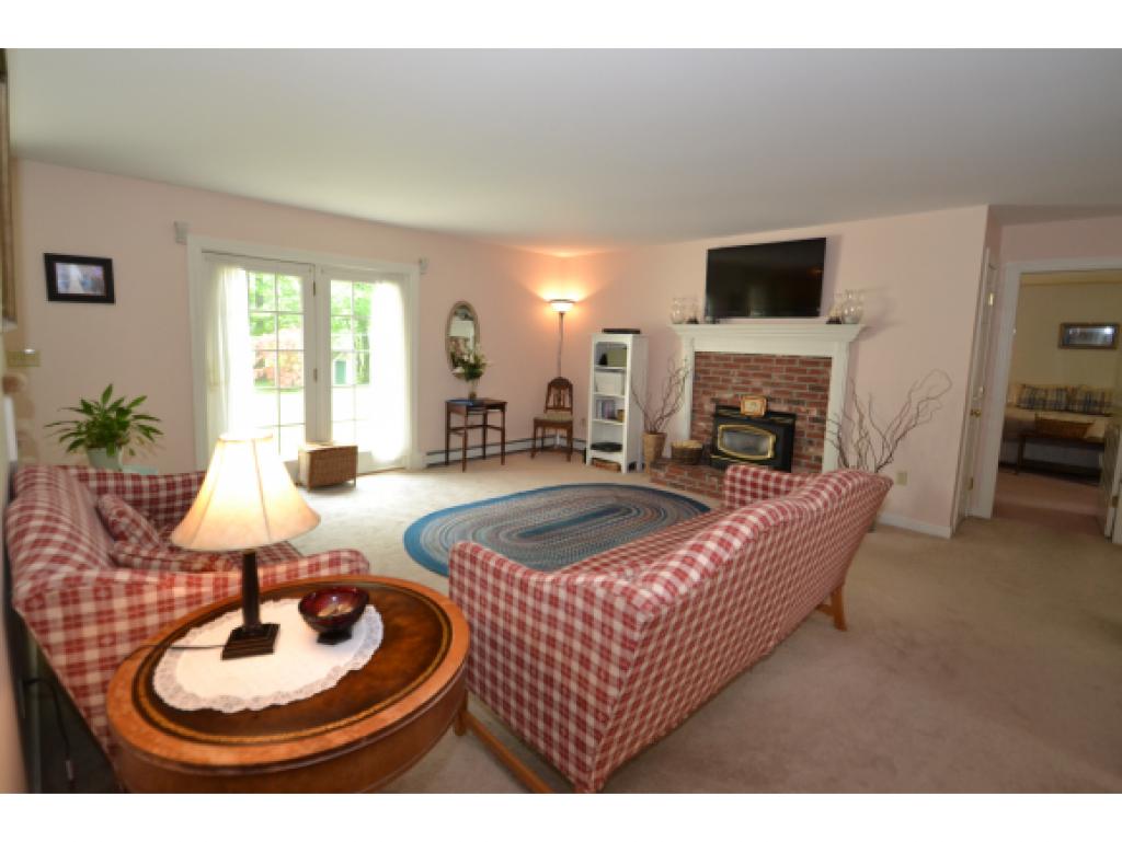 136 Oak Hill Road Barrington, NH 03825 - Photo 18 of 31 Gallery Image 18