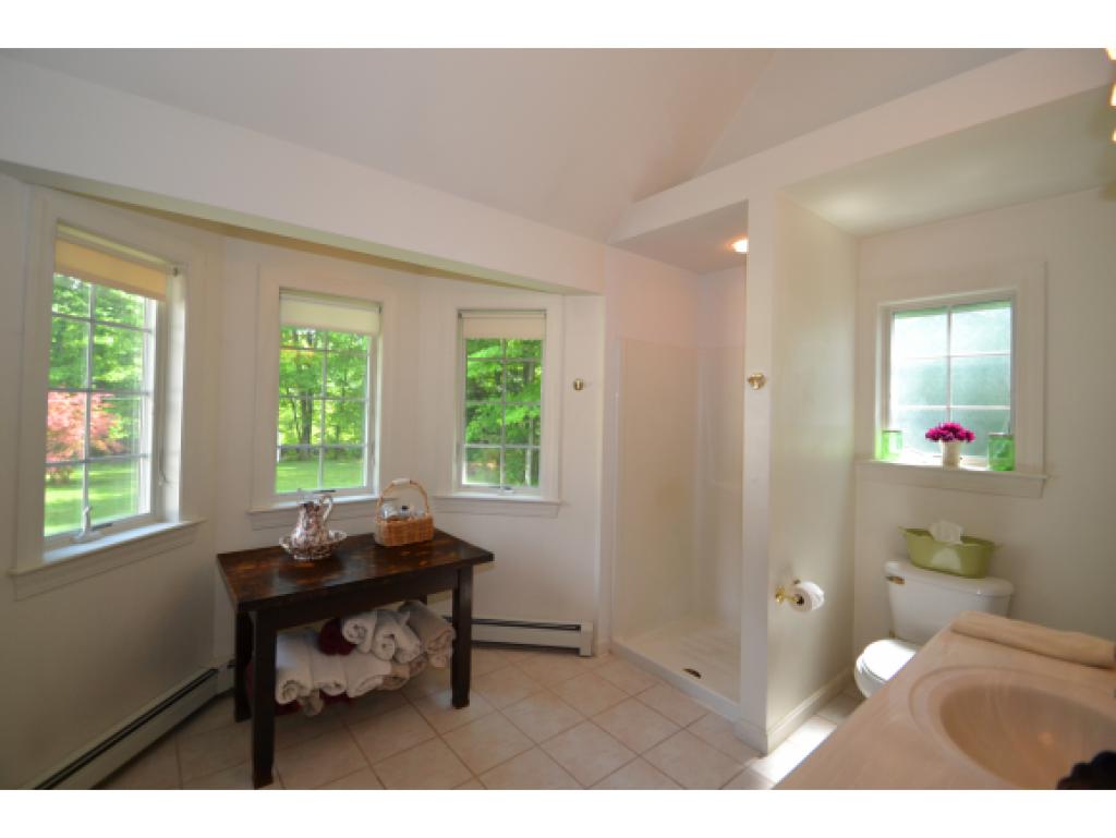 136 Oak Hill Road Barrington, NH 03825 - Photo 22 of 31 Gallery Image 22