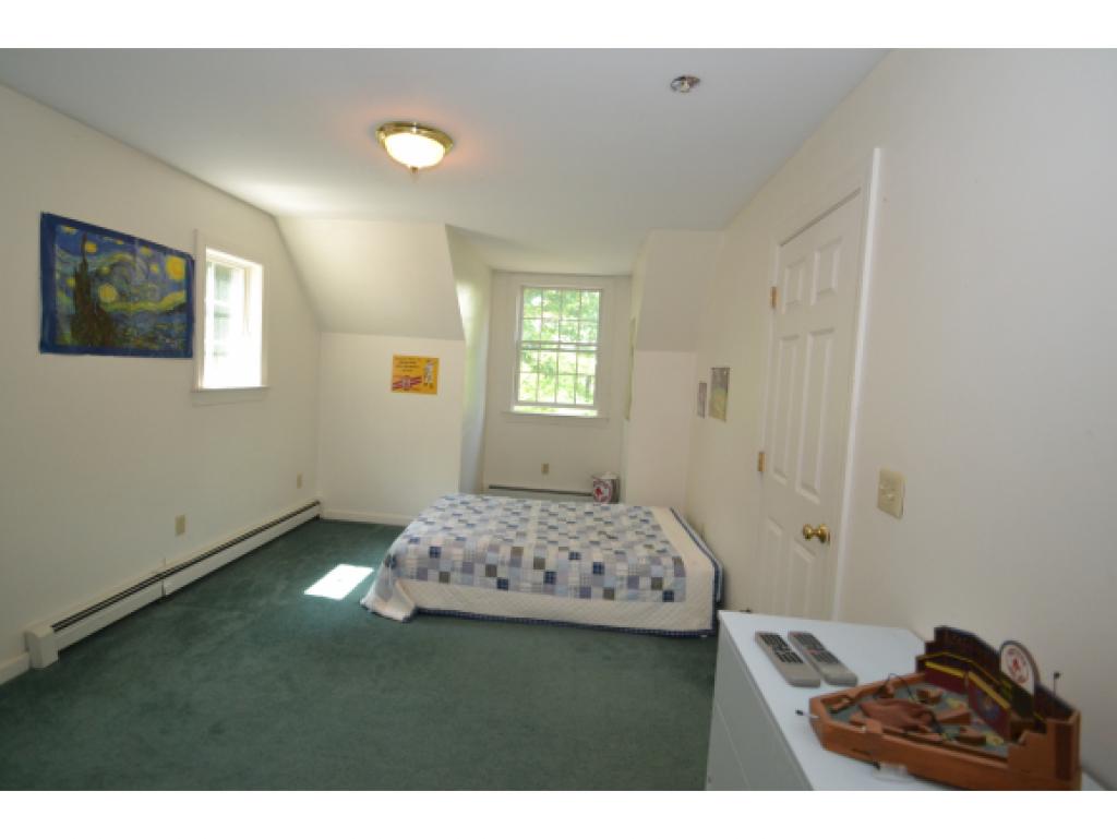 136 Oak Hill Road Barrington, NH 03825 - Photo 25 of 31 Gallery Image 25