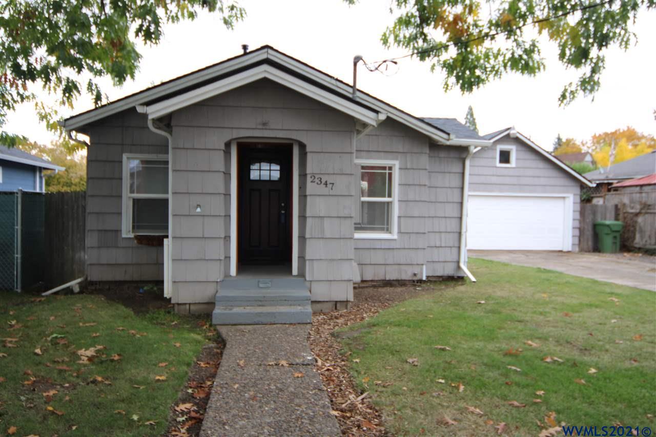 2347 Breyman Street Northeast Salem, OR 97301 - Photo 1 of 25