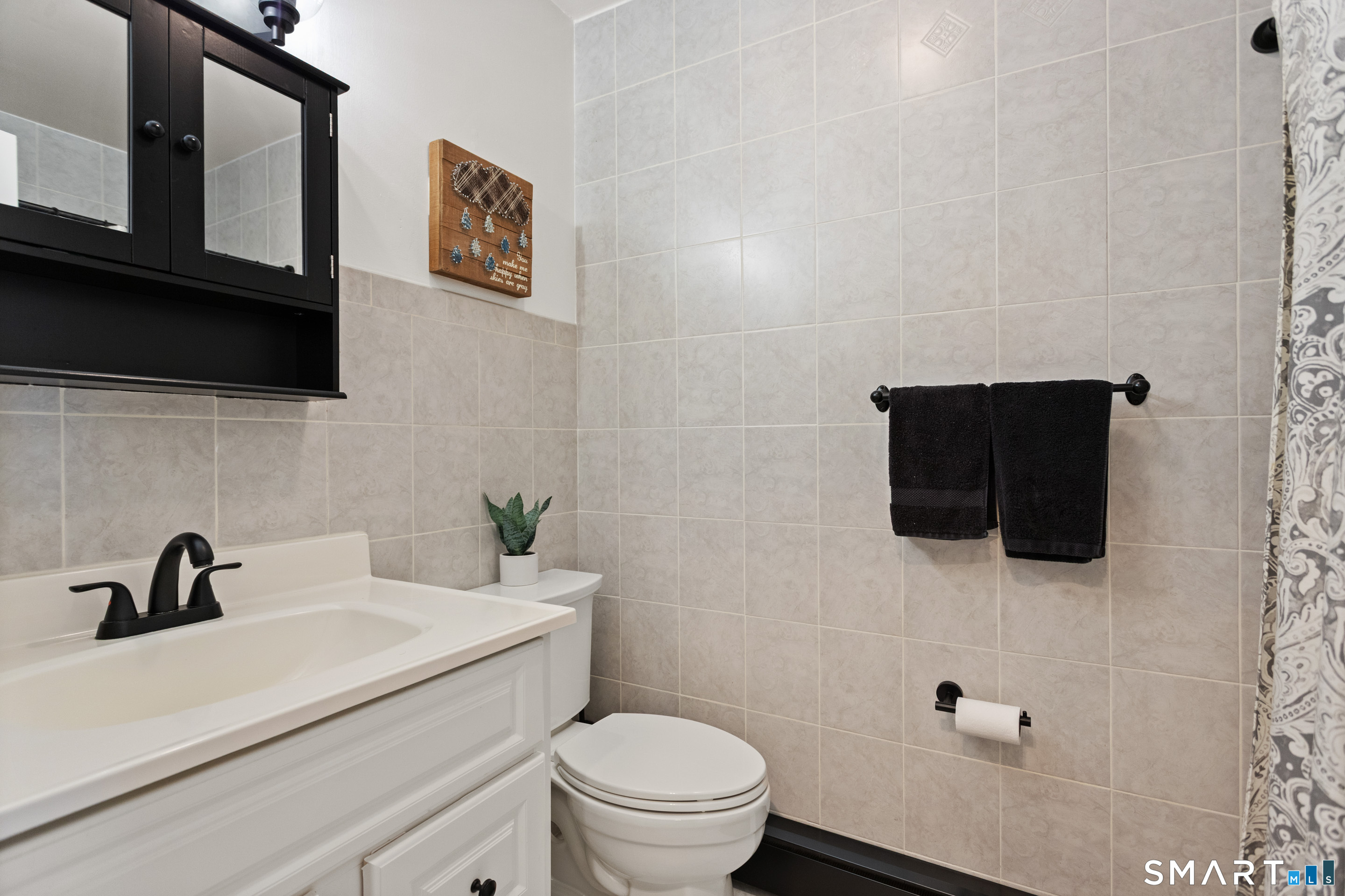 41 Wilkes Road Danbury, CT 06811 - Photo 15 of 39