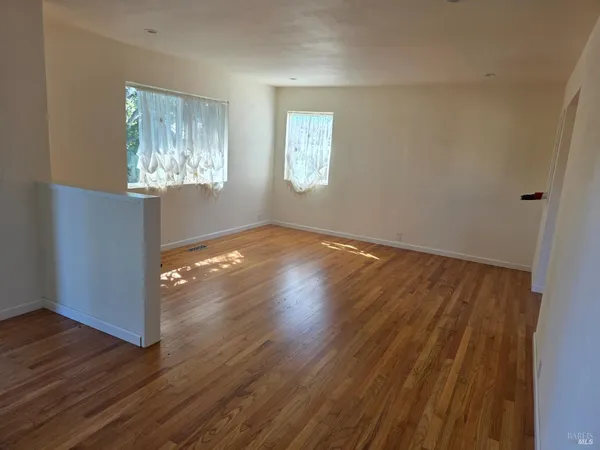 $3,500 | 1343 Ash Street, Napa, CA 94559