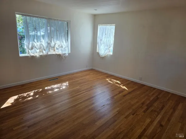 $3,500 | 1343 Ash Street, Napa, CA 94559