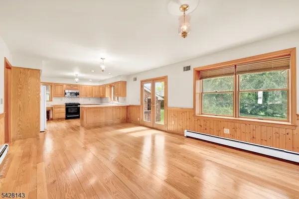 $7,500 | 702 Castleman Drive, Westfield, NJ 07090