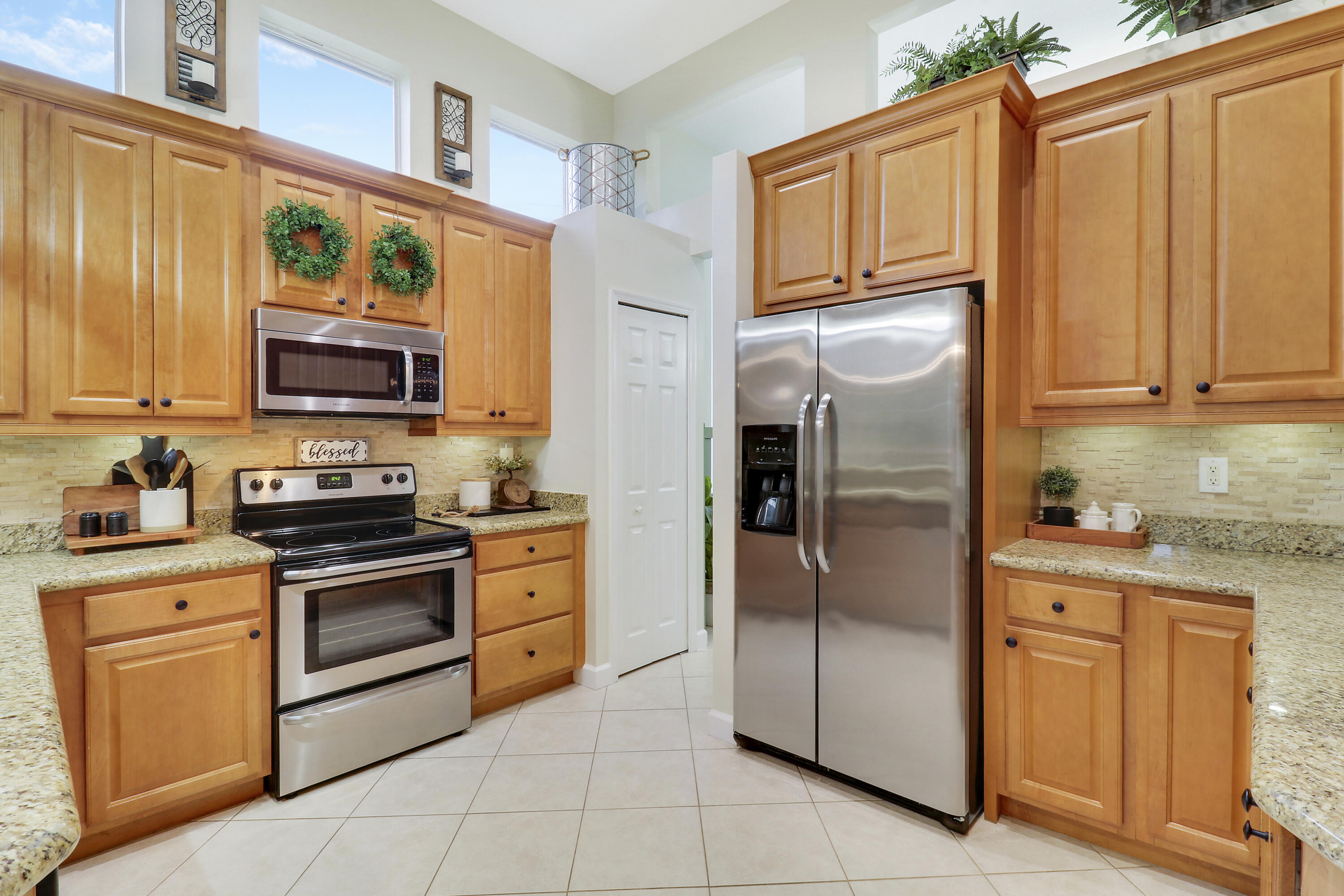 9026 Pumpkin Ridge Port St. Lucie, FL 34986 - Photo 19 of 49 House-34