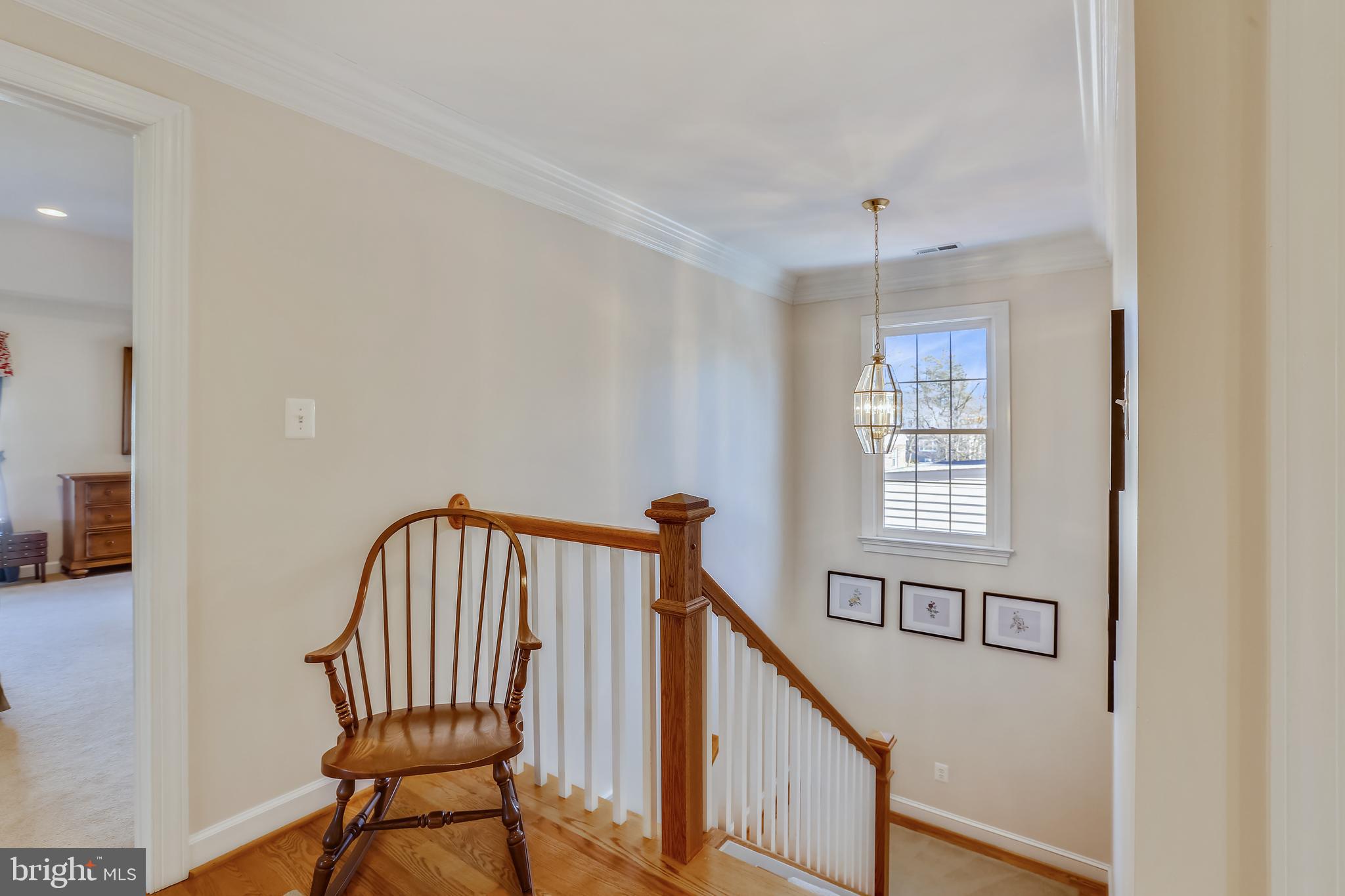 5905 Wilmett Road Bethesda, MD 20817 - Photo 18 of 49 Upper Level Hall