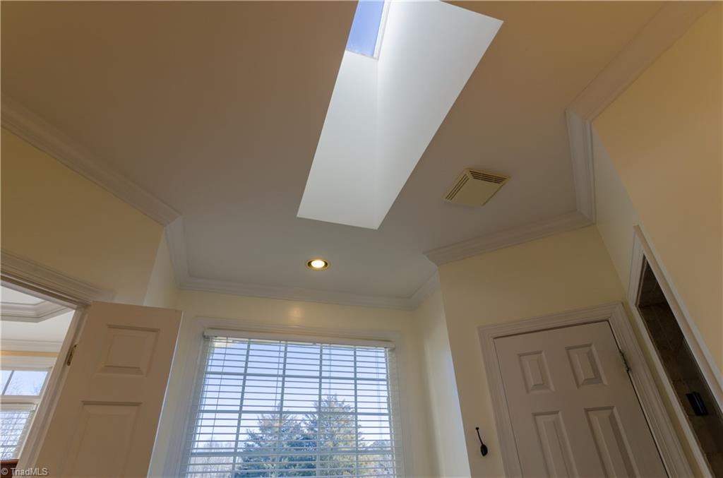 2202 Brigham Road Greensboro, NC 27409 - Photo 14 of 30 Gallery Image 14