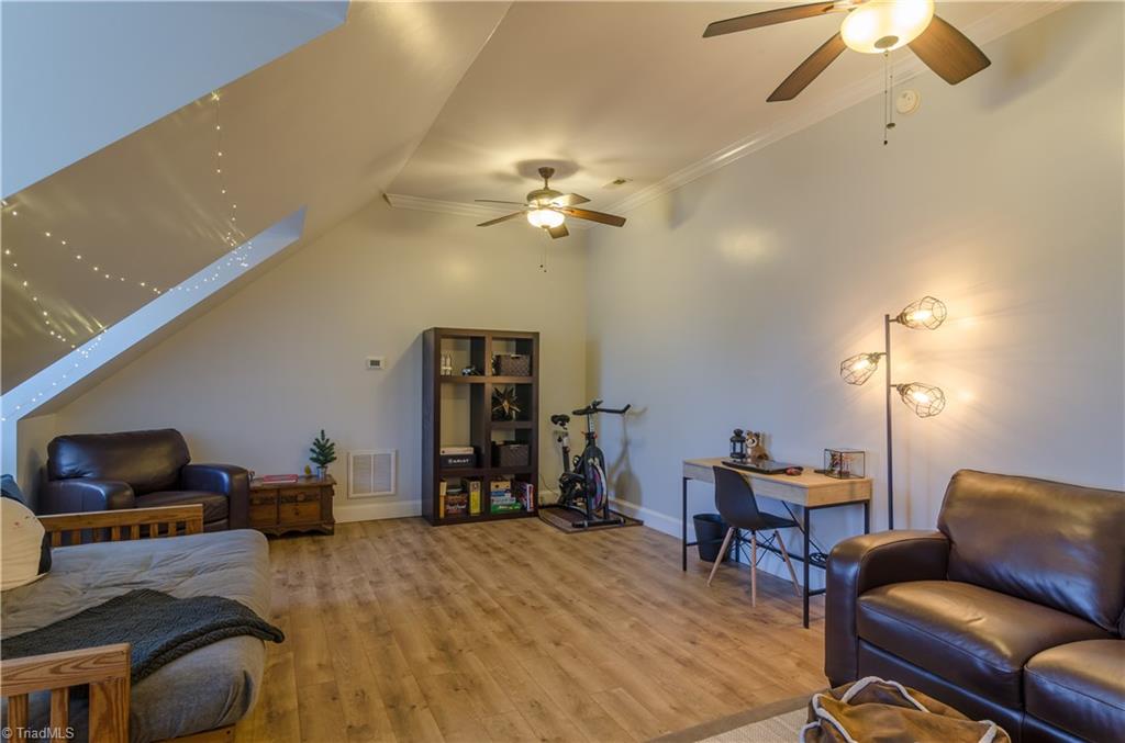 2202 Brigham Road Greensboro, NC 27409 - Photo 22 of 30 Gallery Image 22