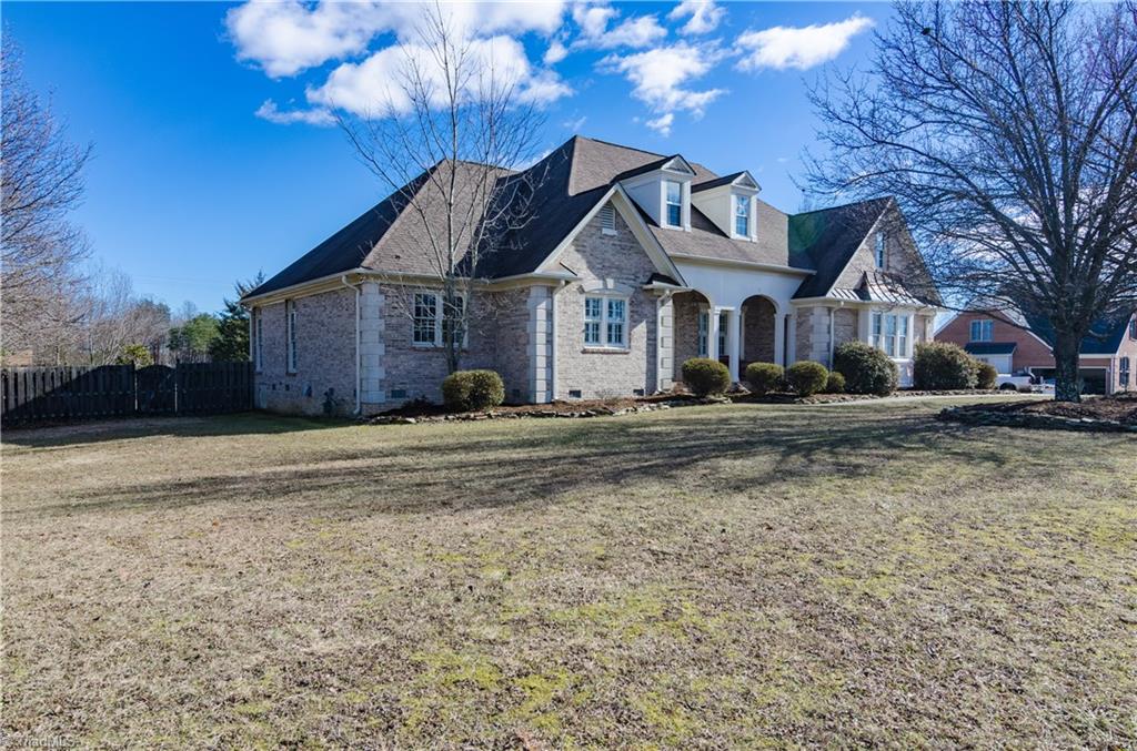 2202 Brigham Road Greensboro, NC 27409 - Photo 26 of 30 Gallery Image 26