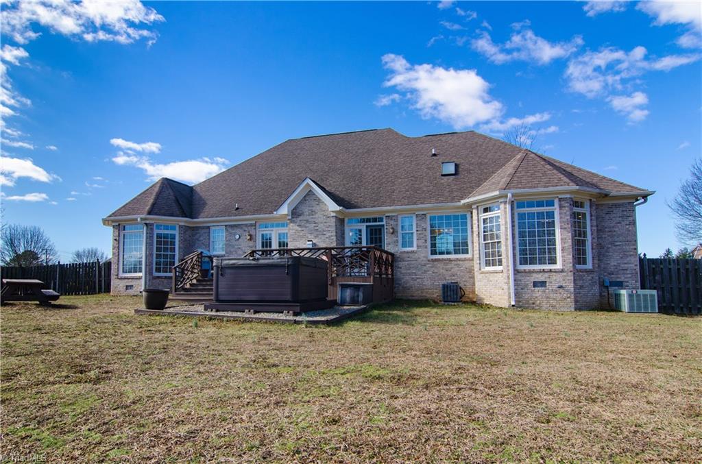 2202 Brigham Road Greensboro, NC 27409 - Photo 27 of 30 Gallery Image 27