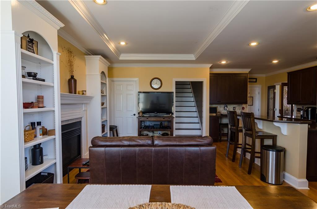 2202 Brigham Road Greensboro, NC 27409 - Photo 10 of 30 Gallery Image 10