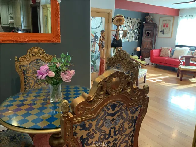 $515,000 | 409 Burchett Street, Unit 220, Glendale, CA 91203