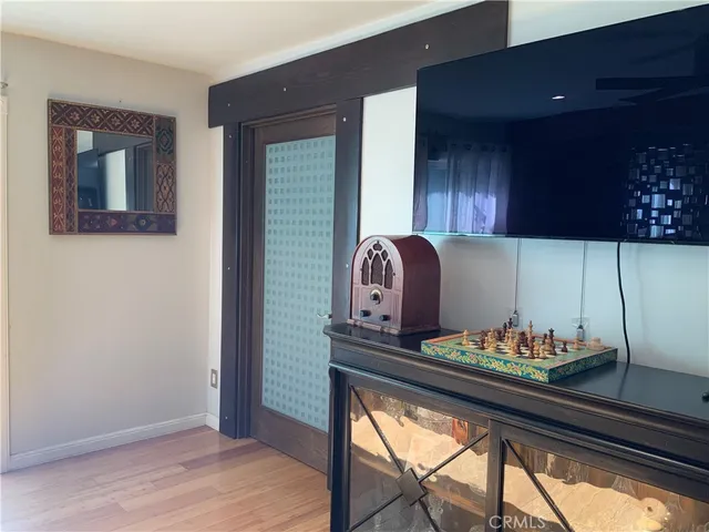 $515,000 | 409 Burchett Street, Unit 220, Glendale, CA 91203