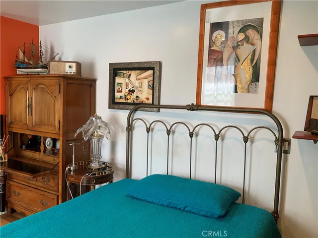 $515,000 | 409 Burchett Street, Unit 220, Glendale, CA 91203