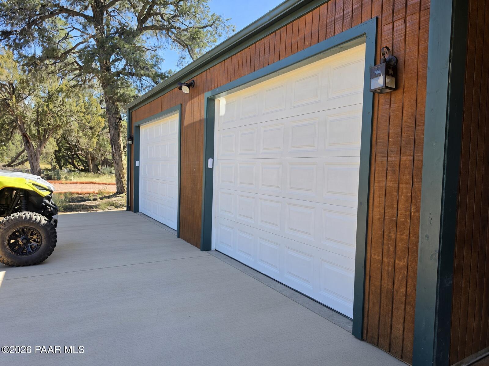 33425 Cowboy Clint Road Seligman, AZ 86337 - Photo 39 of 150 Garage