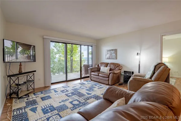 $160,000 | 251 Maple Road, Unit E1, Lake Ozark, MO 65049