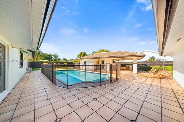 $2,150,000 | 9461 Southwest 128th Street, Miami, FL 33176