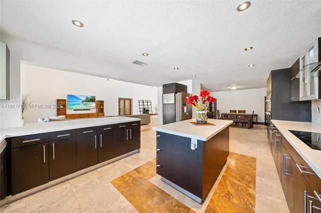 $2,150,000 | 9461 Southwest 128th Street, Miami, FL 33176