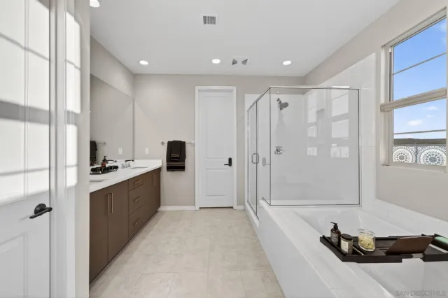 $1,365,000 | 894 Camino Cantera, Chula Vista, CA 91913