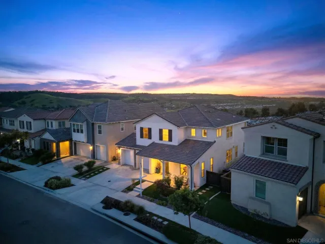 $1,365,000 | 894 Camino Cantera, Chula Vista, CA 91913