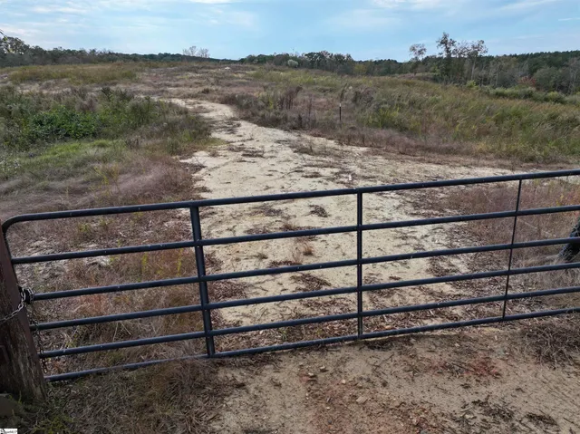 $200,000 | 192 Putman Road, Buffalo, SC 29321