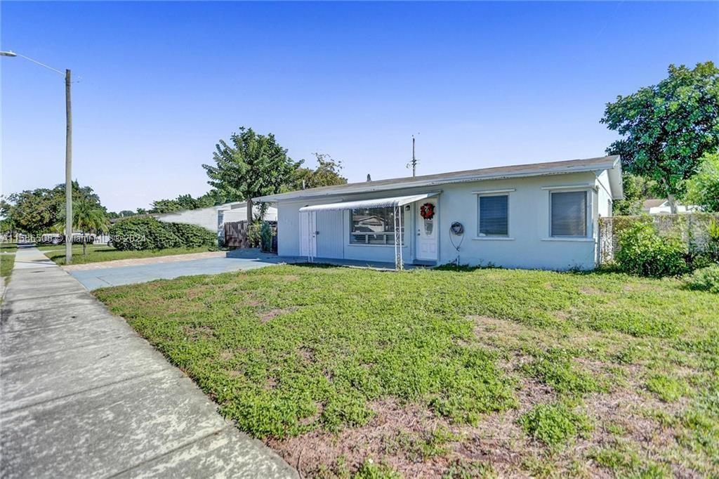 2820 Northeast 9th Ave  