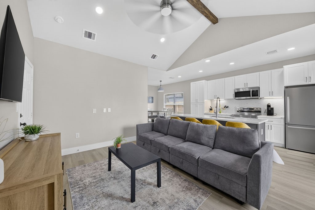 711 Rosedale Street La Marque, TX 77568 - Photo 5 of 18