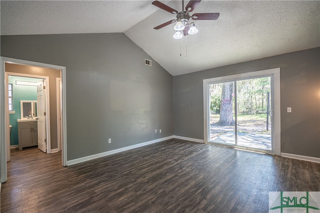 25 Tammy's Circle Pooler, GA 31322 - Photo 5 of 37