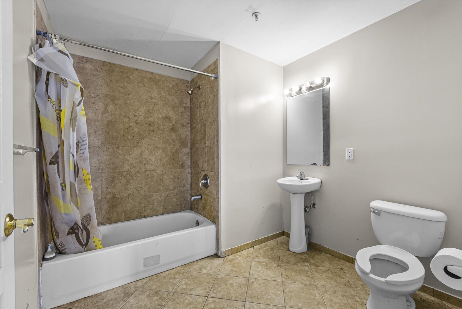 845 Newark Avenue, Unit 3B Jersey City, NJ 07306 - Photo 23 of 26 a bathroom with a toilet and a shower