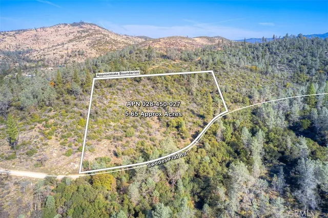 a view of a balcony with painted walls