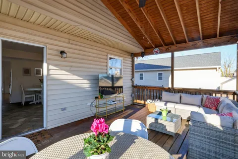 $499,000 | 921 Annapolis Avenue, Edgewater, MD 21037